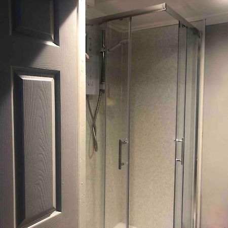 Belfast Private Room, En-Suite & Own Access 外观 照片