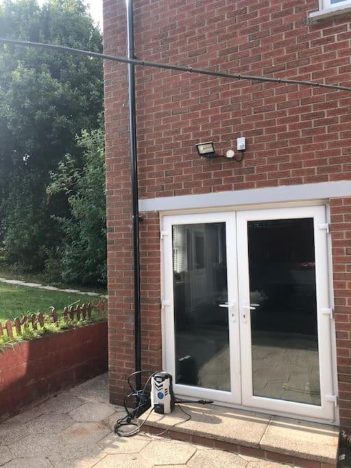 Belfast Private Room, En-Suite & Own Access 外观 照片