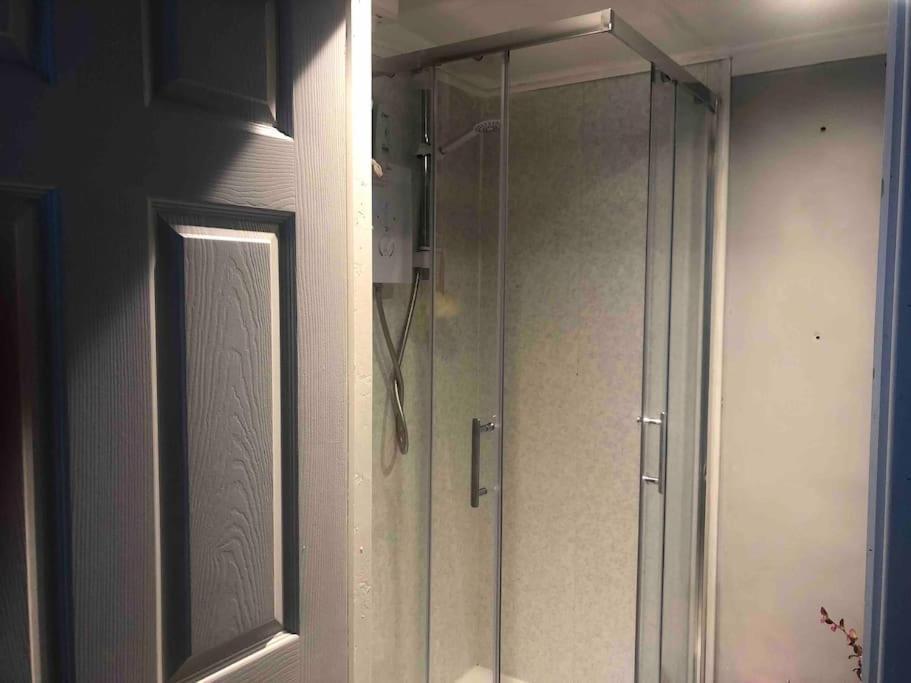 Belfast Private Room, En-Suite & Own Access 外观 照片